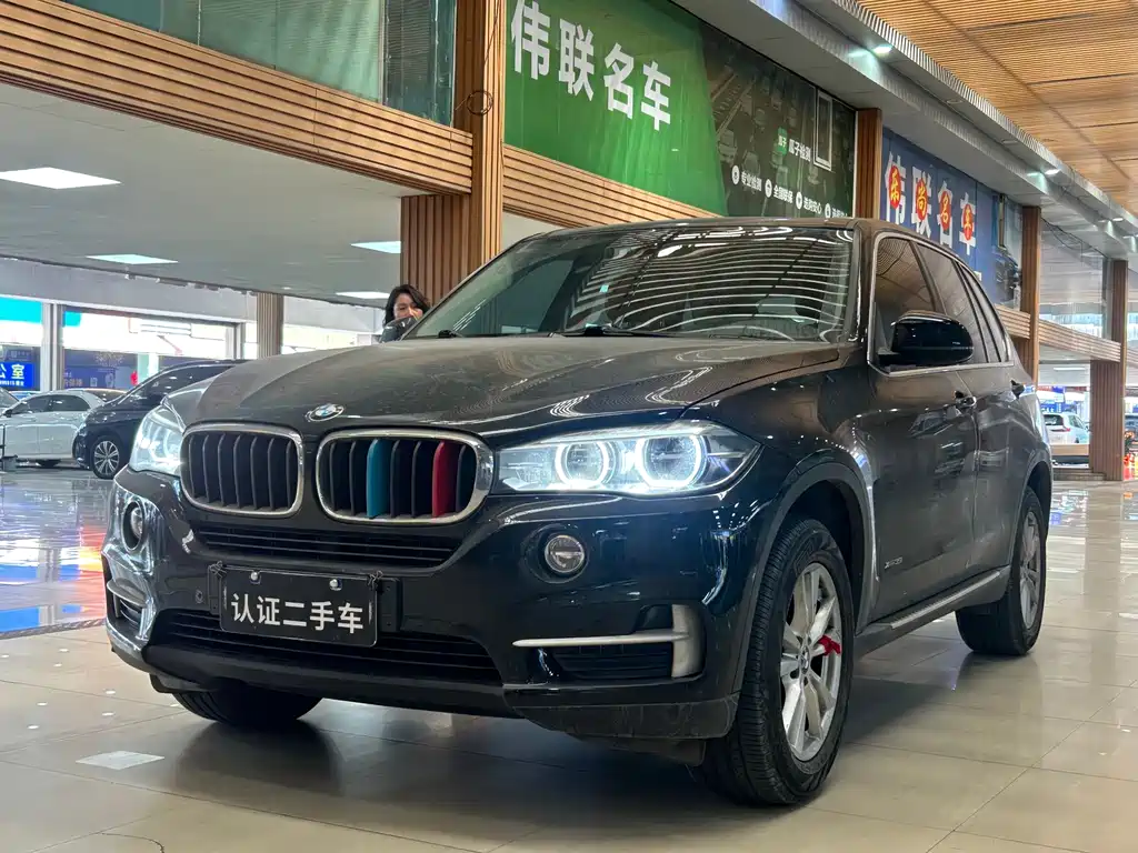 BMW X5 2020 — фото 1