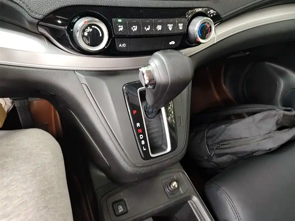 Honda CR-V 2017 — фото 14