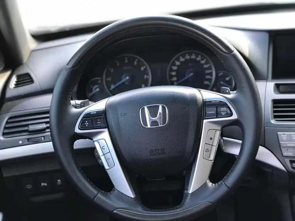 Honda Crosstour 2014 — фото 11
