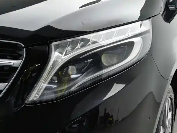 Mercedes-Benz V-Class 2017