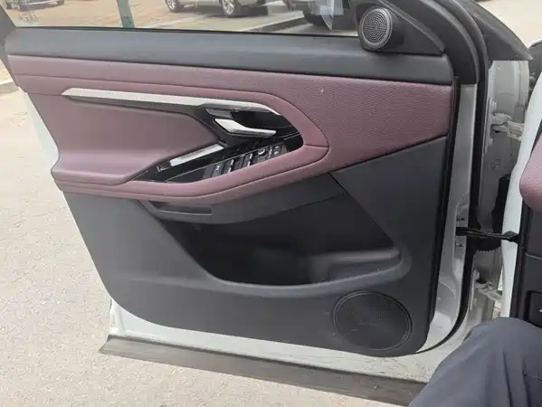 Land Rover Range Rover Evoque 2021