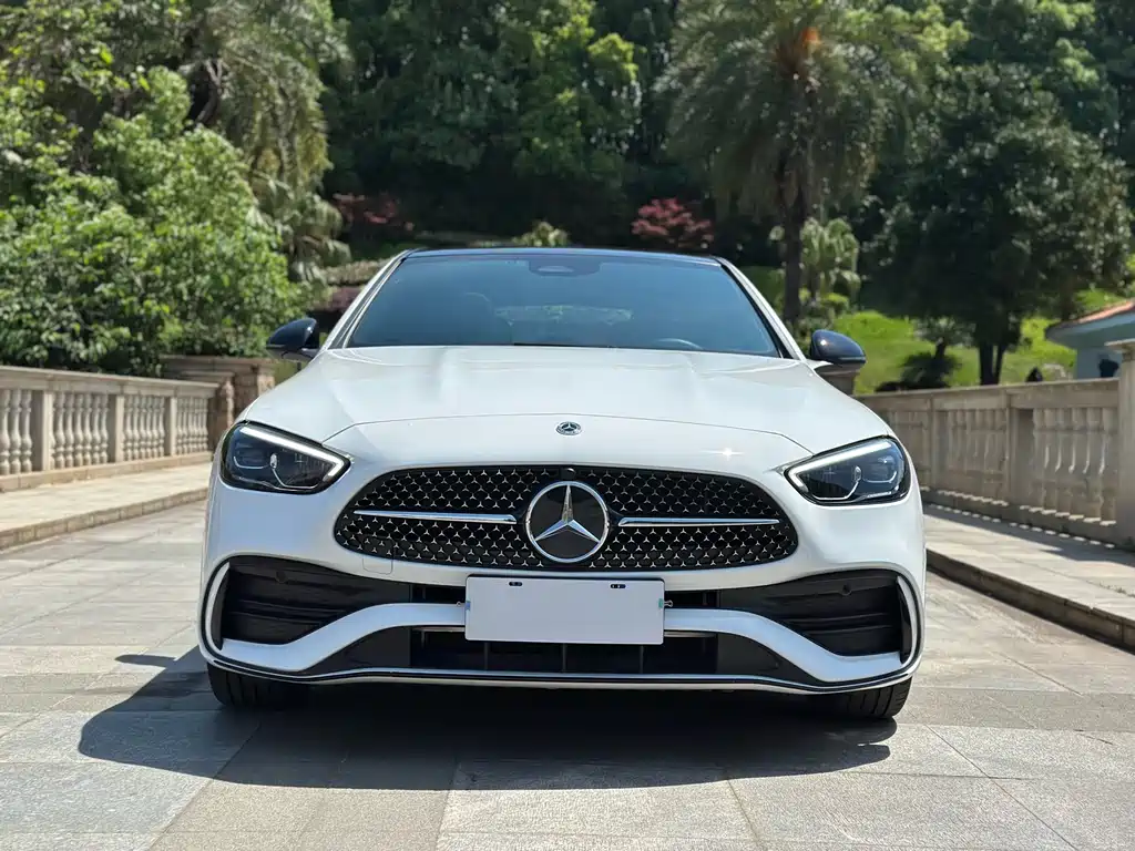 Mercedes-Benz C-Class 2023 — фото 2