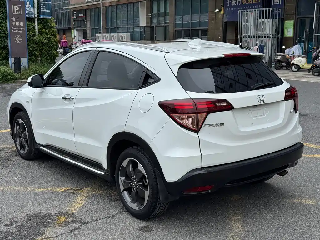 Honda Vezel 2017 — фото 4