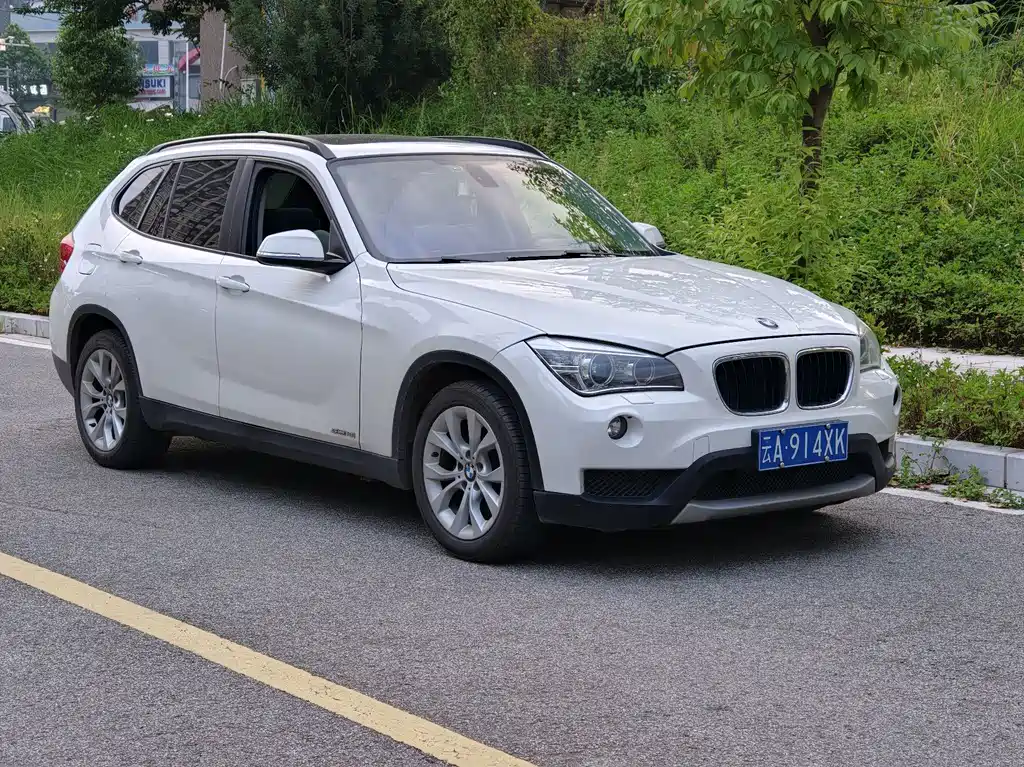 BMW X1 2013 — фото 3