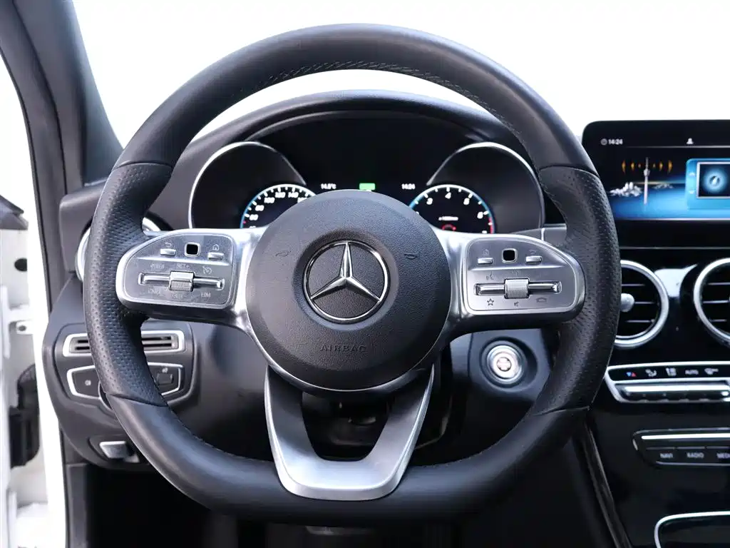 Mercedes-Benz C-Class 2020 — фото 16