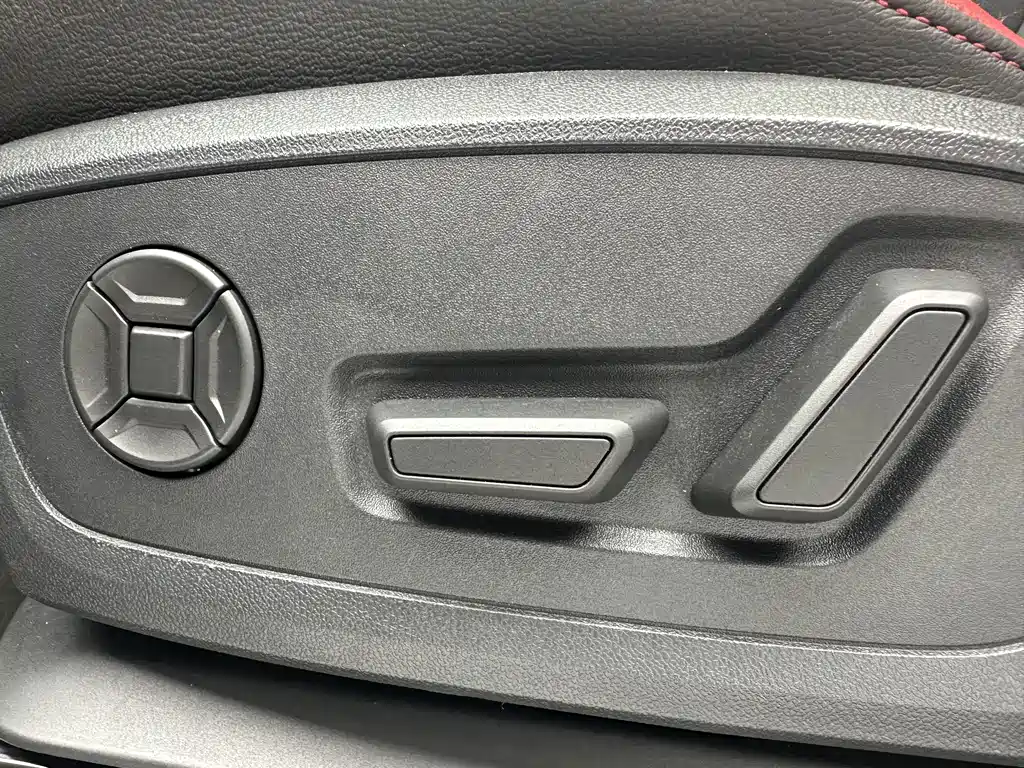 Audi Q3 2022 — фото 13