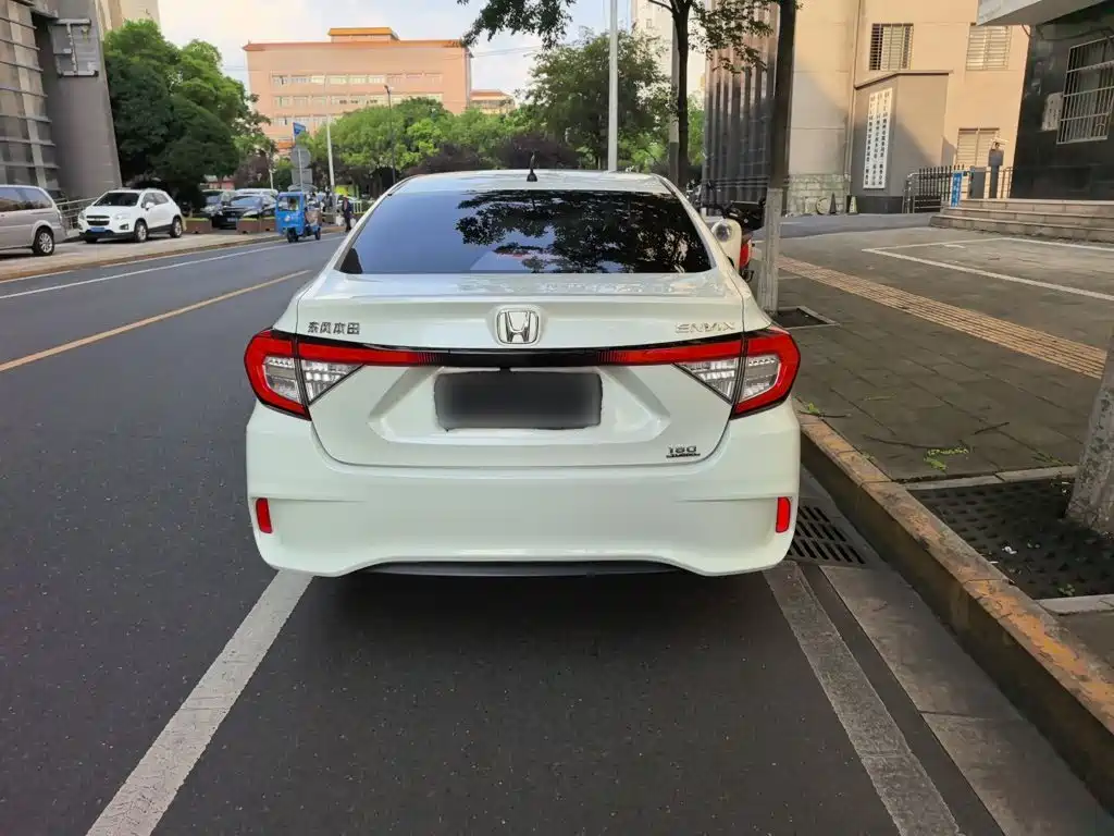 Honda Envix 2020