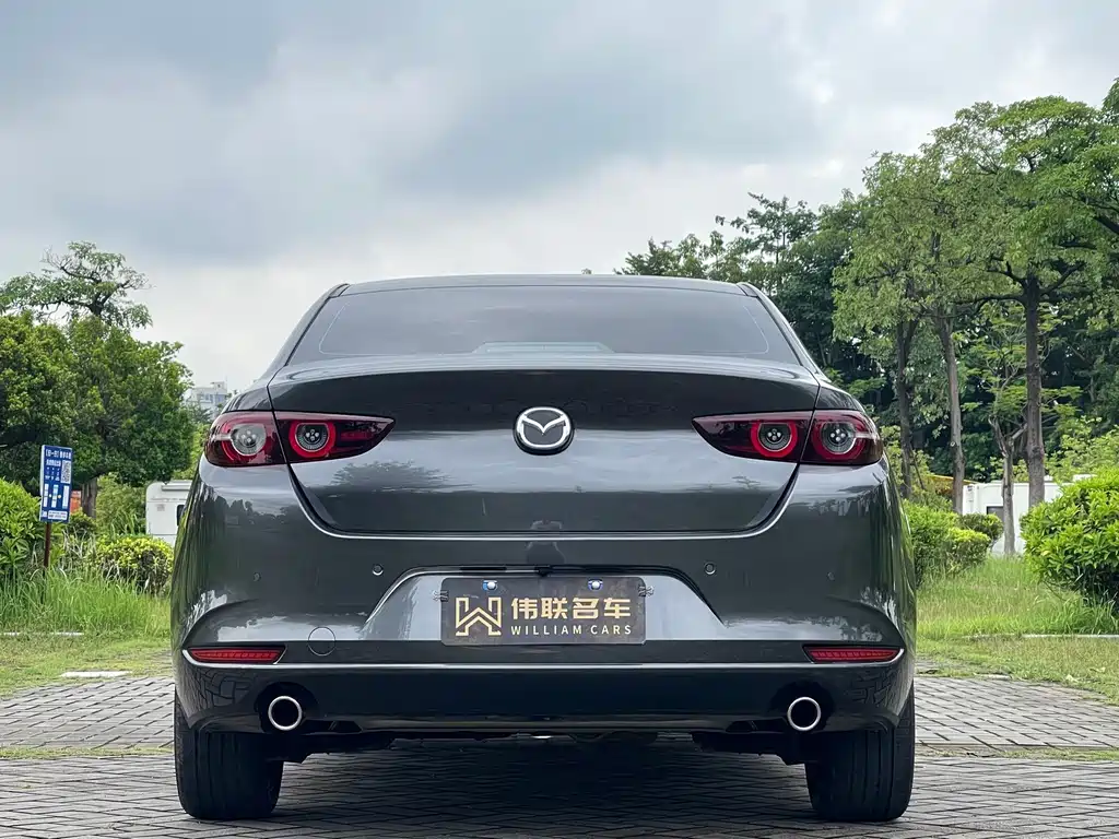 Mazda 3 Axela 2026