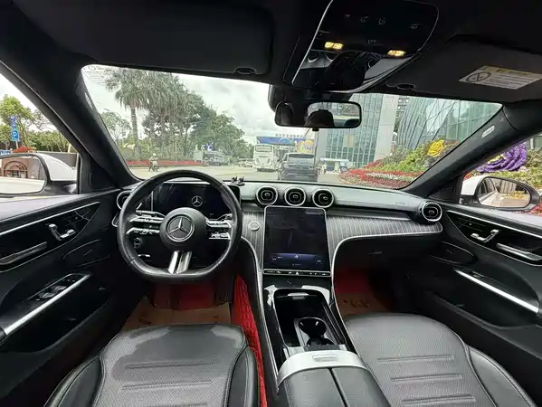 Mercedes-Benz C-Class 2023