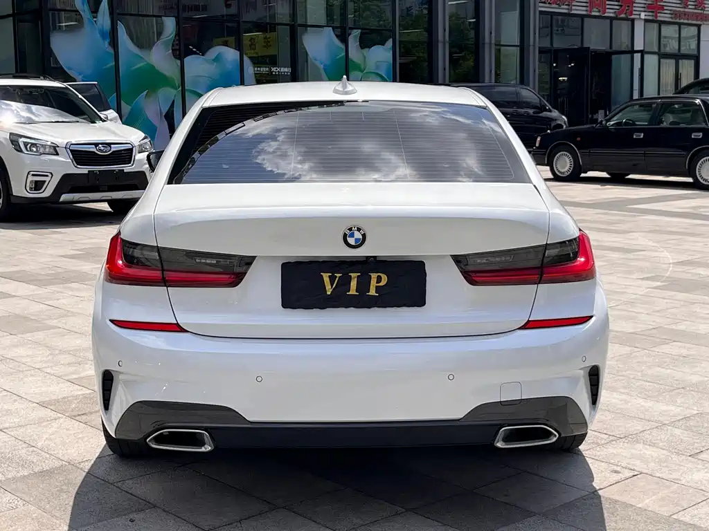 BMW 3 Series 2021