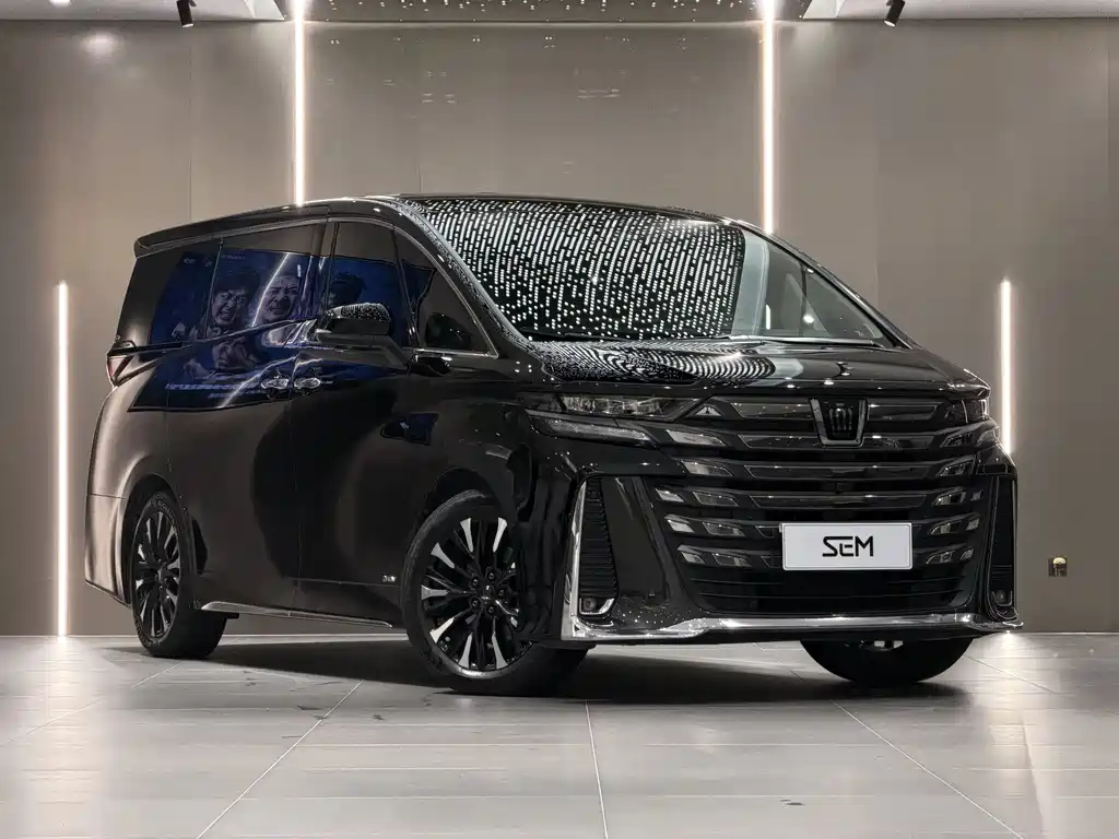 Toyota Vellfire 2024 — фото 3