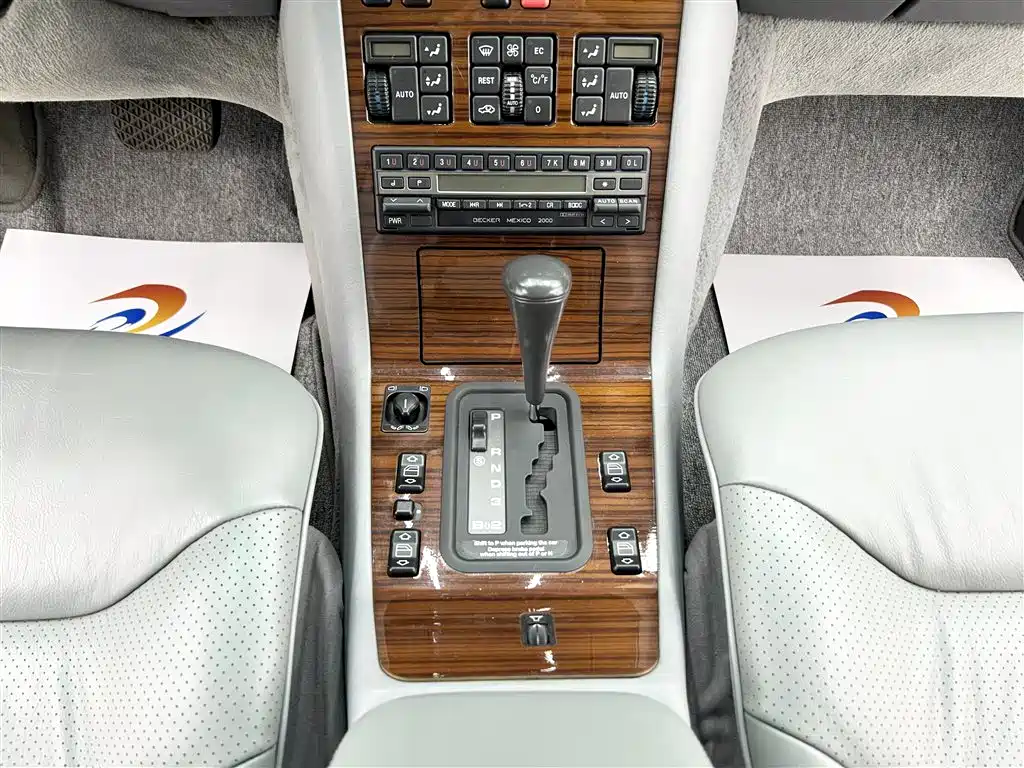 Mercedes-Benz S-Class 1993 — фото 16