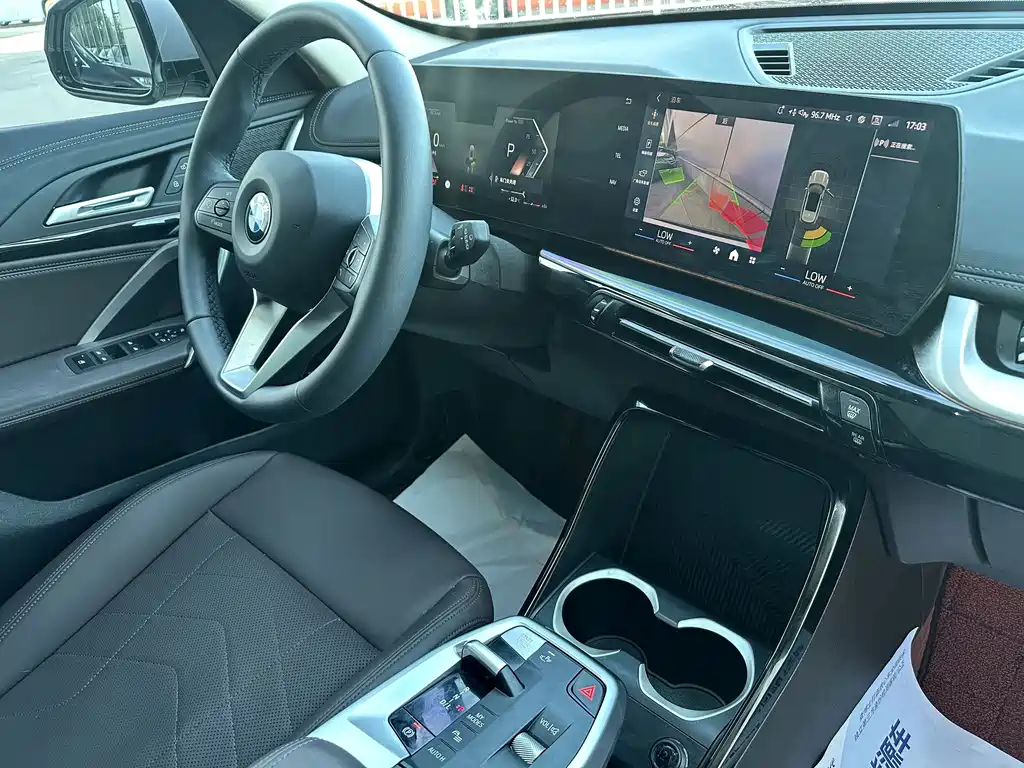 BMW X1 2023 — фото 16