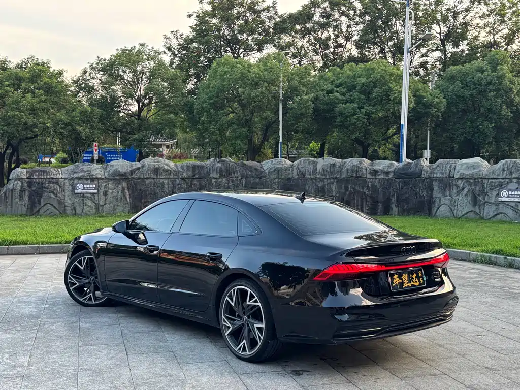 Audi A7L 2023 — фото 4