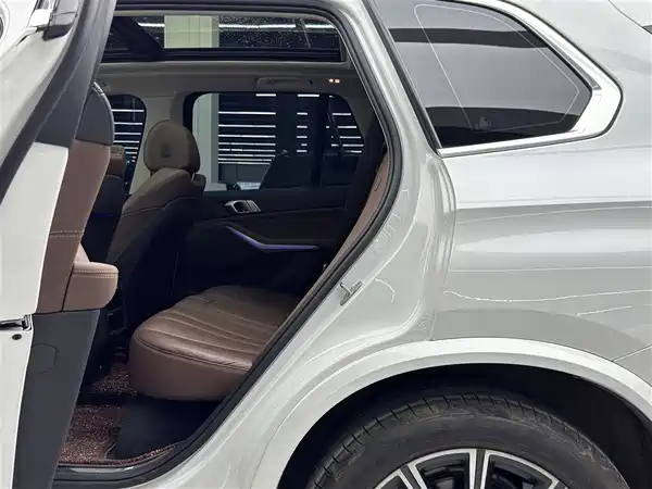 BMW X5 2019