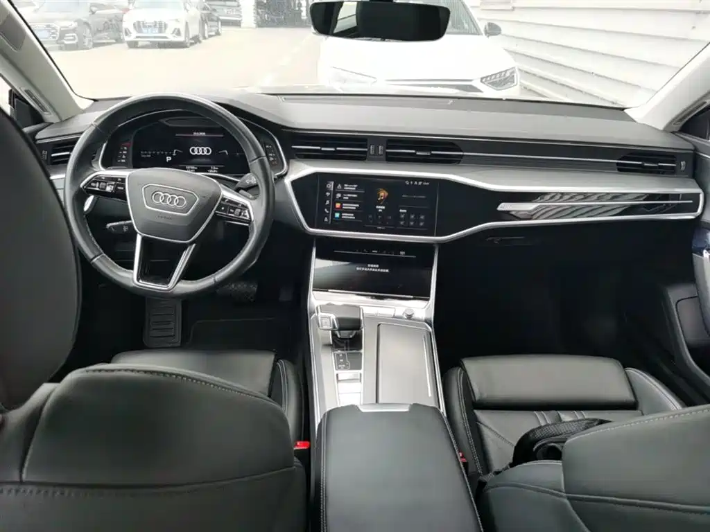 Audi A7 2025 — фото 16