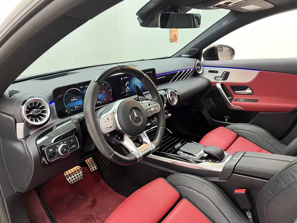 Mercedes-Benz Mercedes CLA AMG 2021 — фото 14