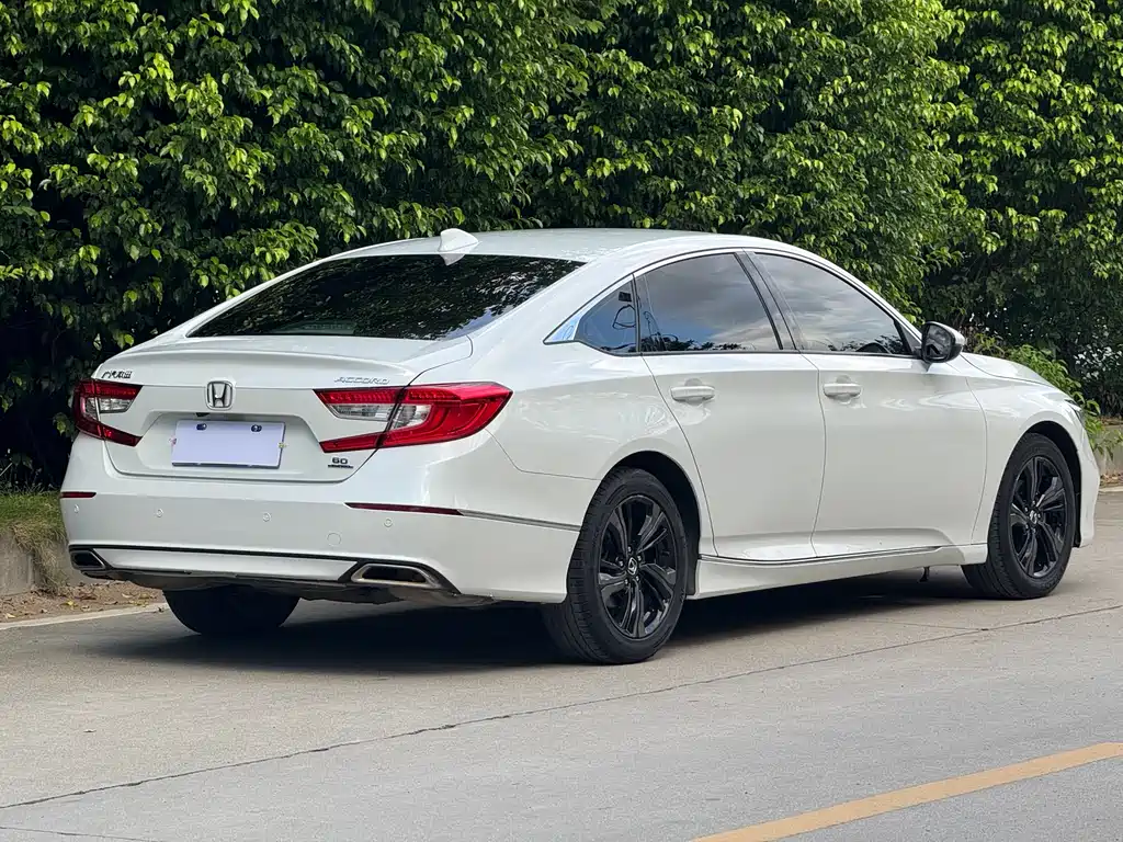 Honda Accord 2021 — фото 6