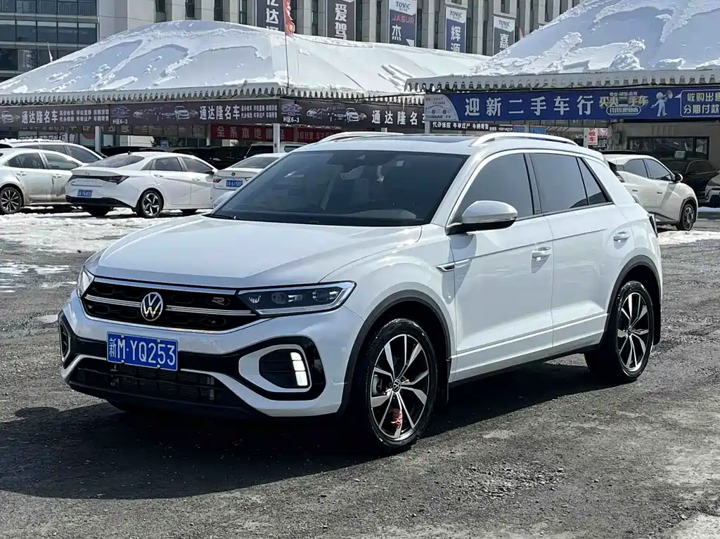 Volkswagen T-Roc 2024 — фото 1
