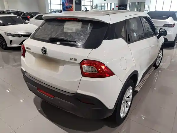 Brilliance V3 2017