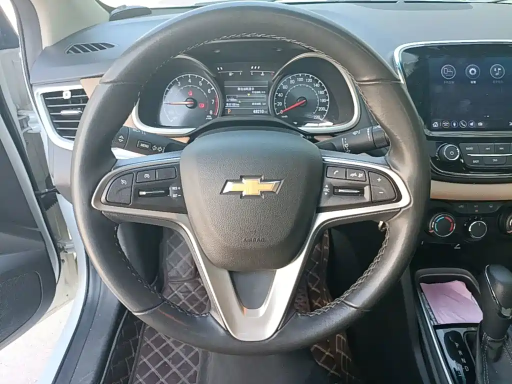 Chevrolet Cruze 2022 — фото 11