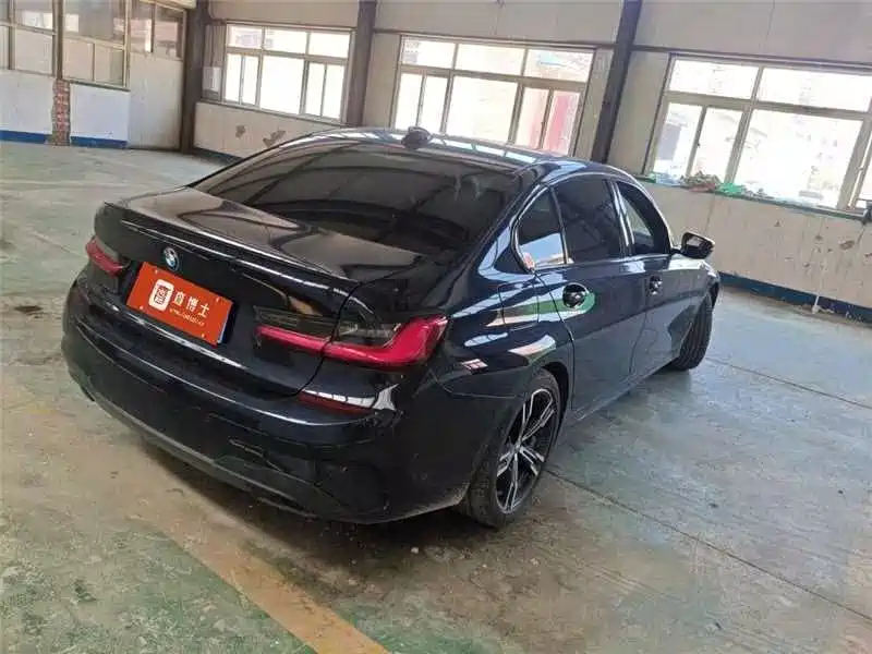 BMW 3 Series 2021
