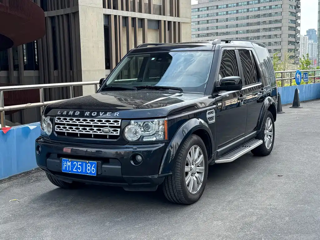 Land Rover Discovery 2012 — фото 1