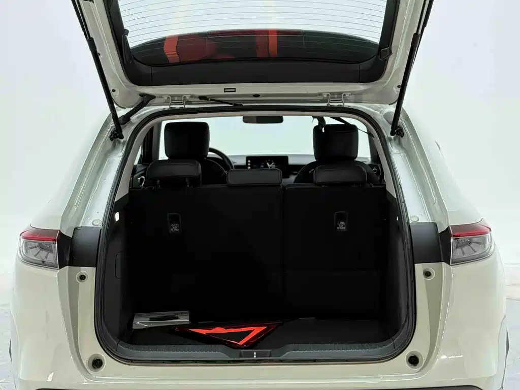 Honda Vezel 2022 — фото 26