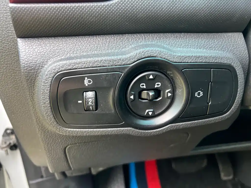 Chery Tiggo 3 2018 — фото 16