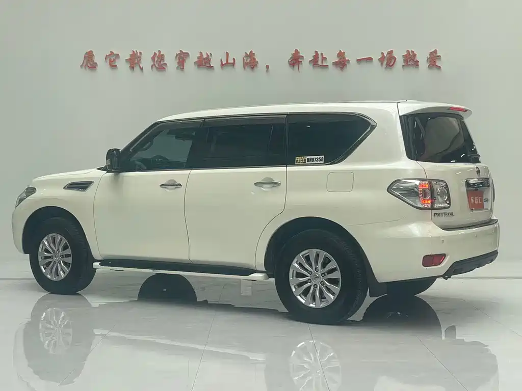 Nissan Patrol 2018 — фото 4