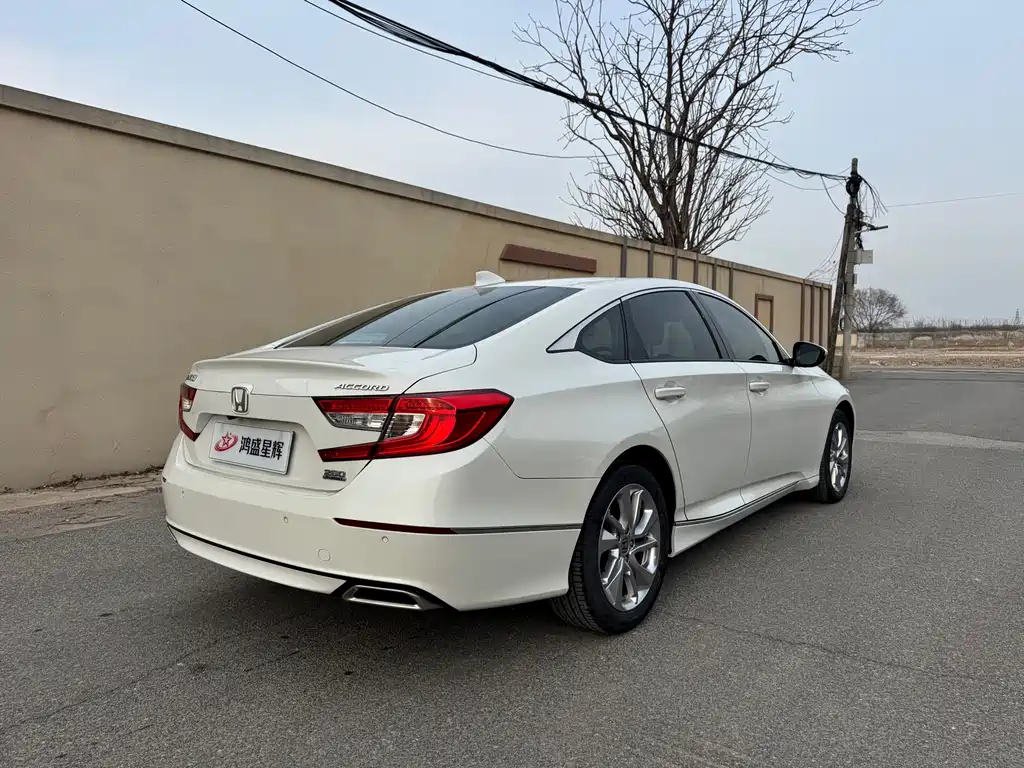 Honda Accord 2019 — фото 4