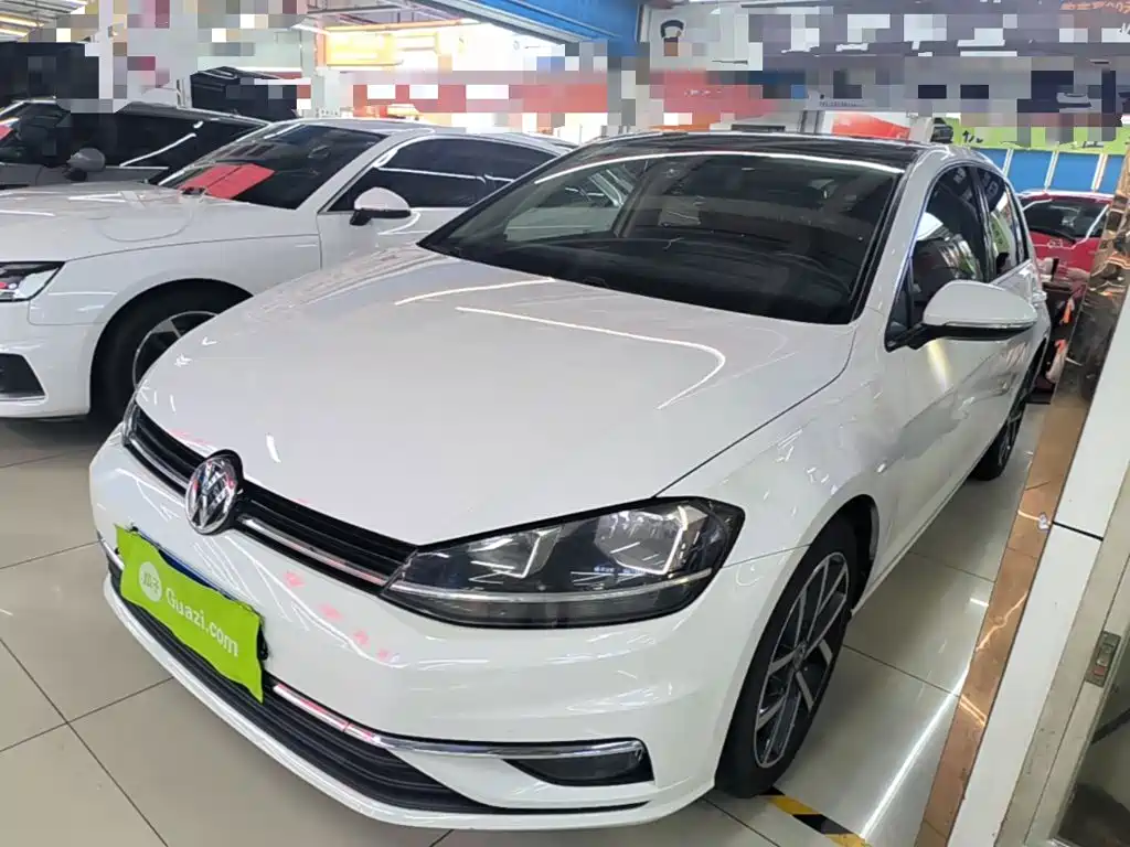 Volkswagen Golf 2020