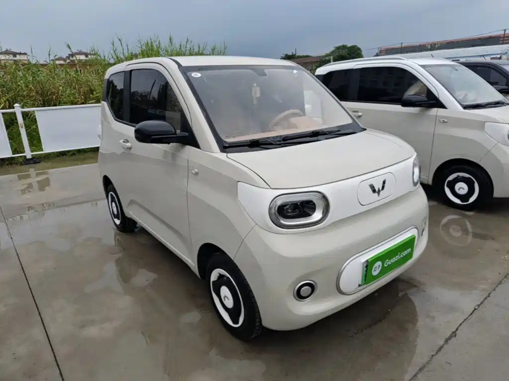 Wuling Hongguang MINIEV 2025