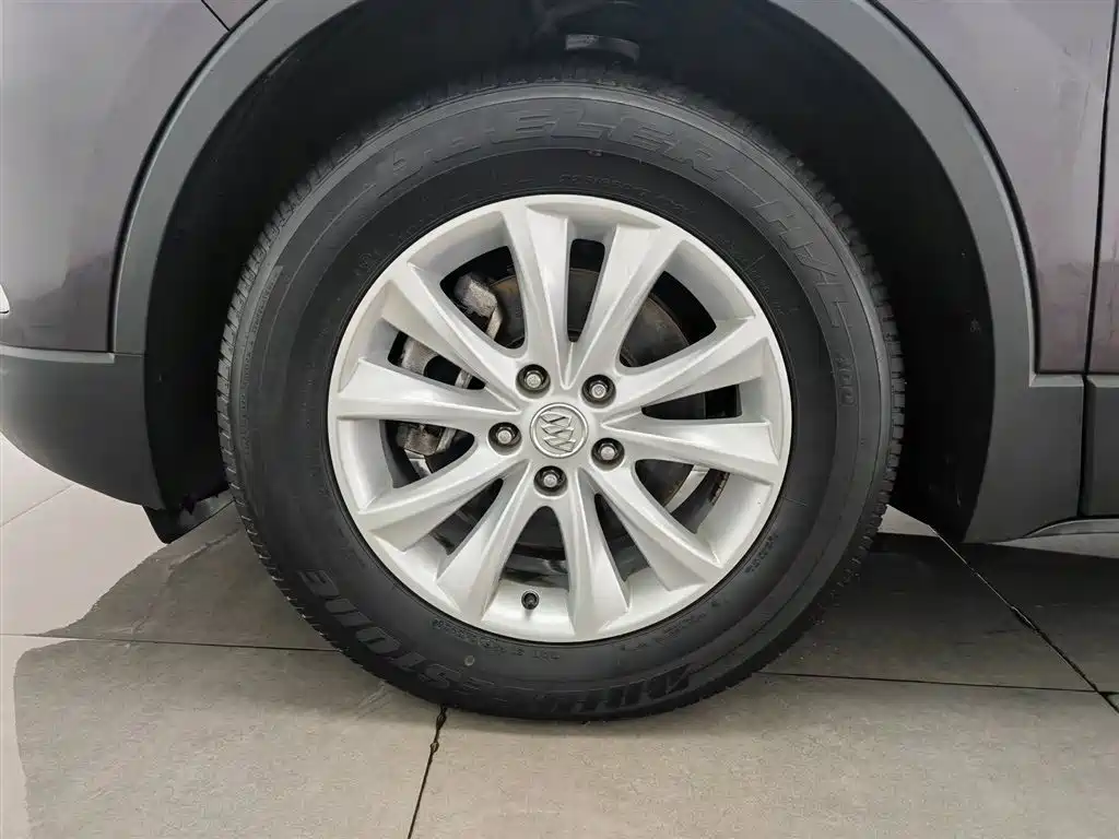 Buick Envision Plus 2016 — фото 17