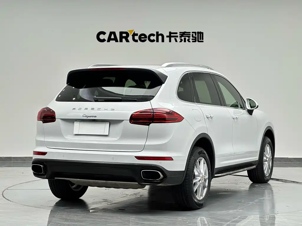 Porsche Cayenne 2016 — фото 6