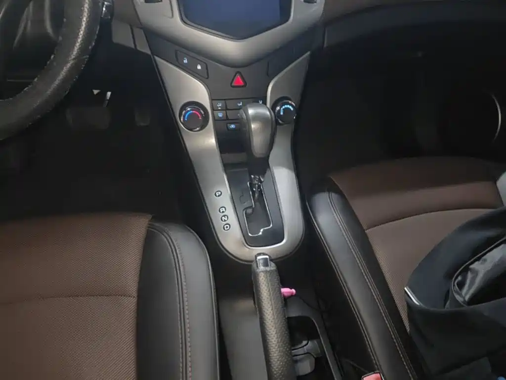 Chevrolet Cruze 2016 — фото 14