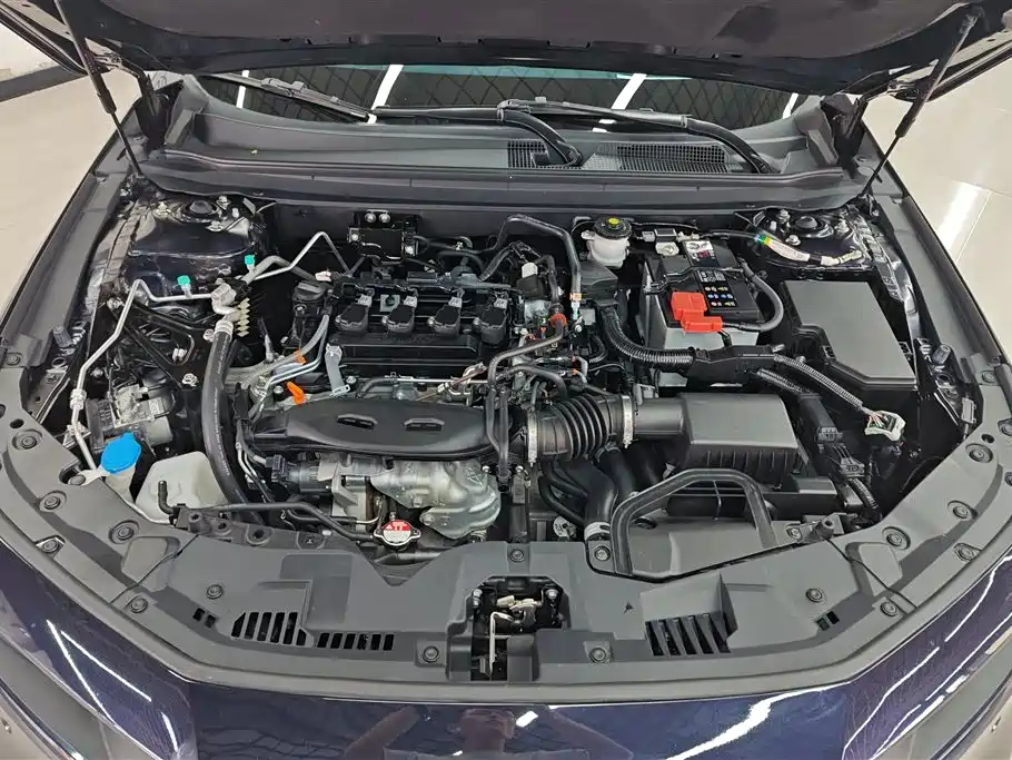 Honda Accord 2023 — фото 10