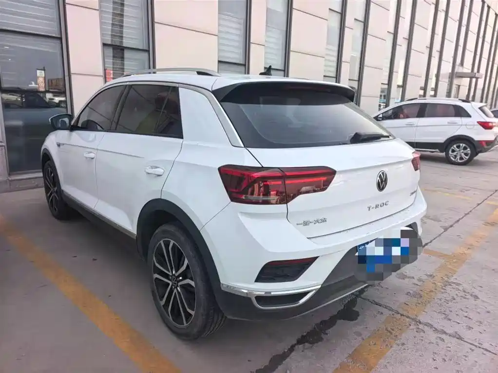 Volkswagen T-Roc 2022 — фото 7