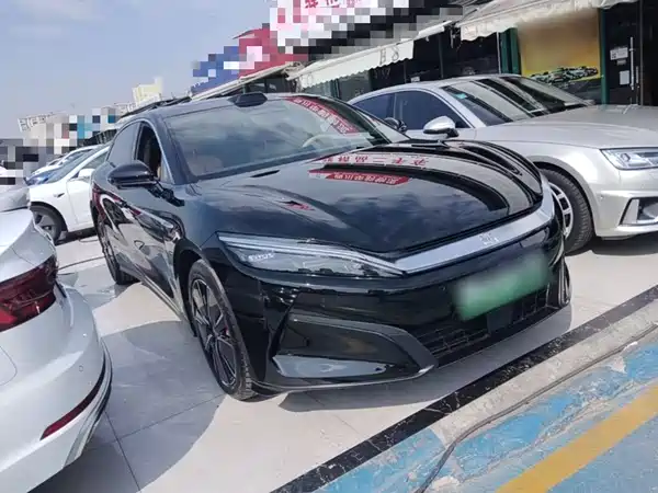 BYD Han L 2025