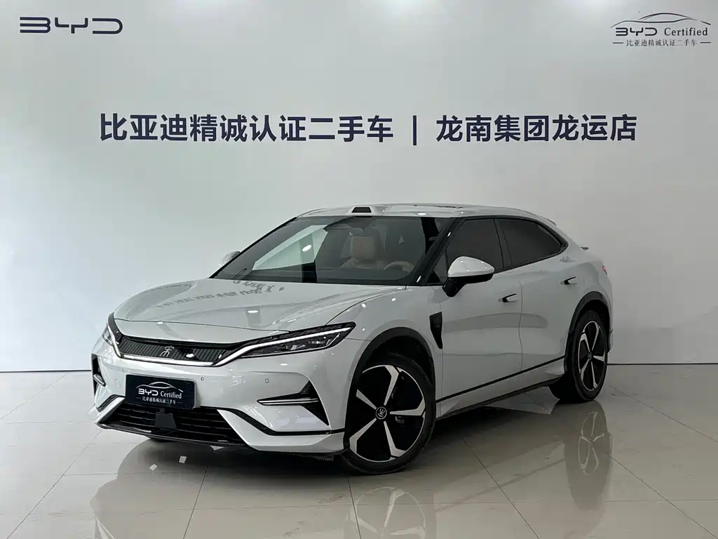 BYD L EV 2025 — фото 1