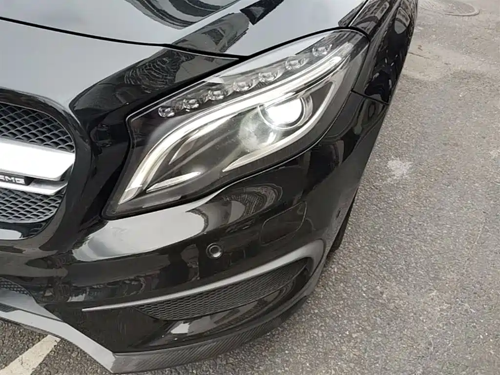 Mercedes-Benz GLA AMG 2016 — фото 24