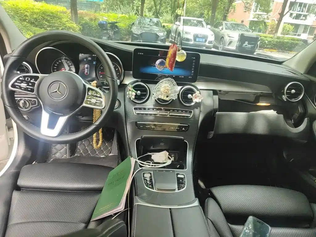 Mercedes-Benz C-Class 2018