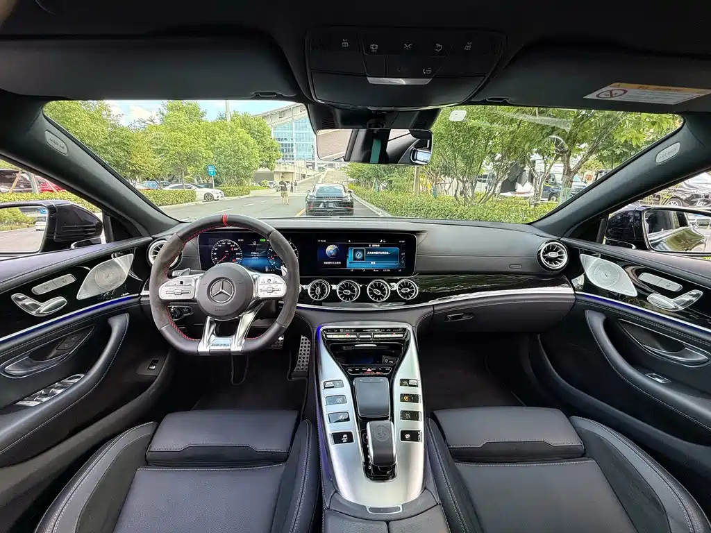 Mercedes-Benz AMG GT 2020 — фото 14
