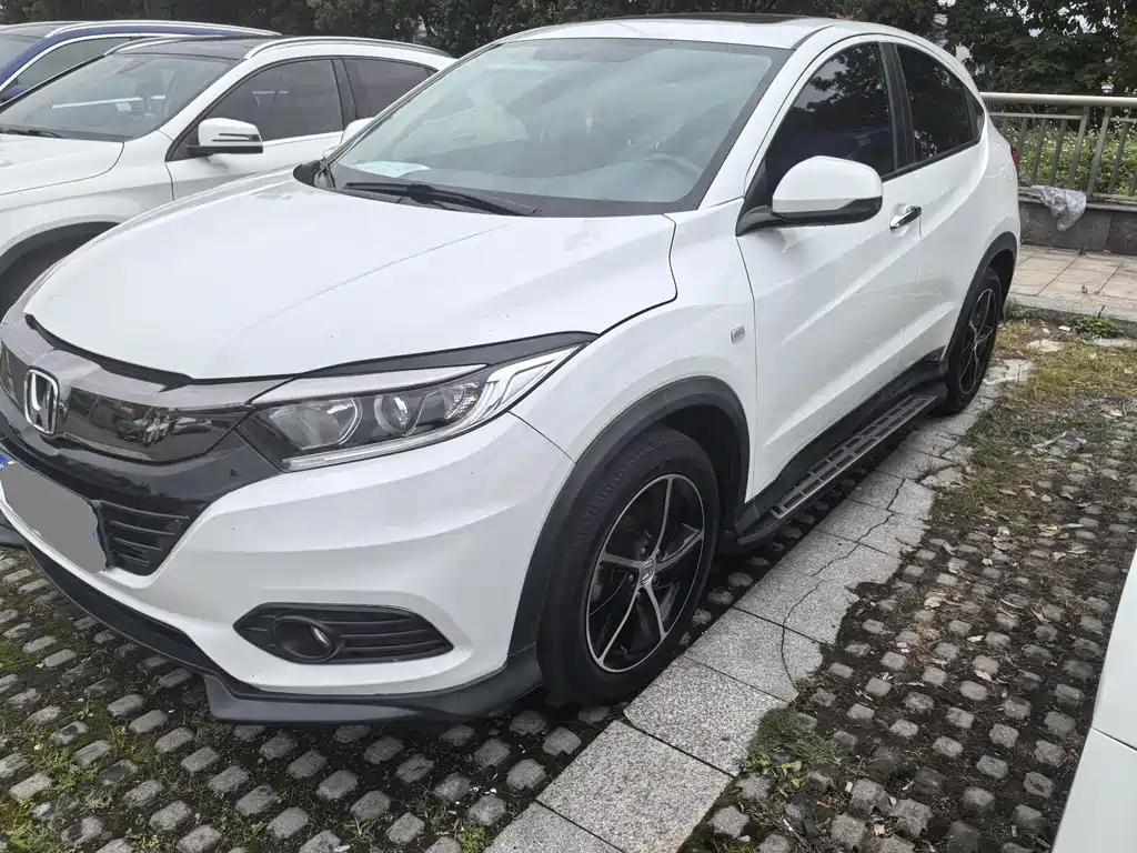 Honda Vezel 2020 — фото 1