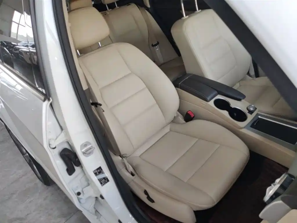 Mercedes-Benz GLK-Class 2014 — фото 25