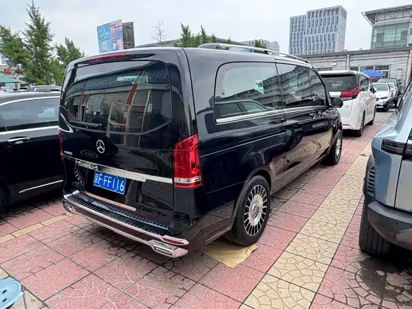 Mercedes-Benz Vito 2023