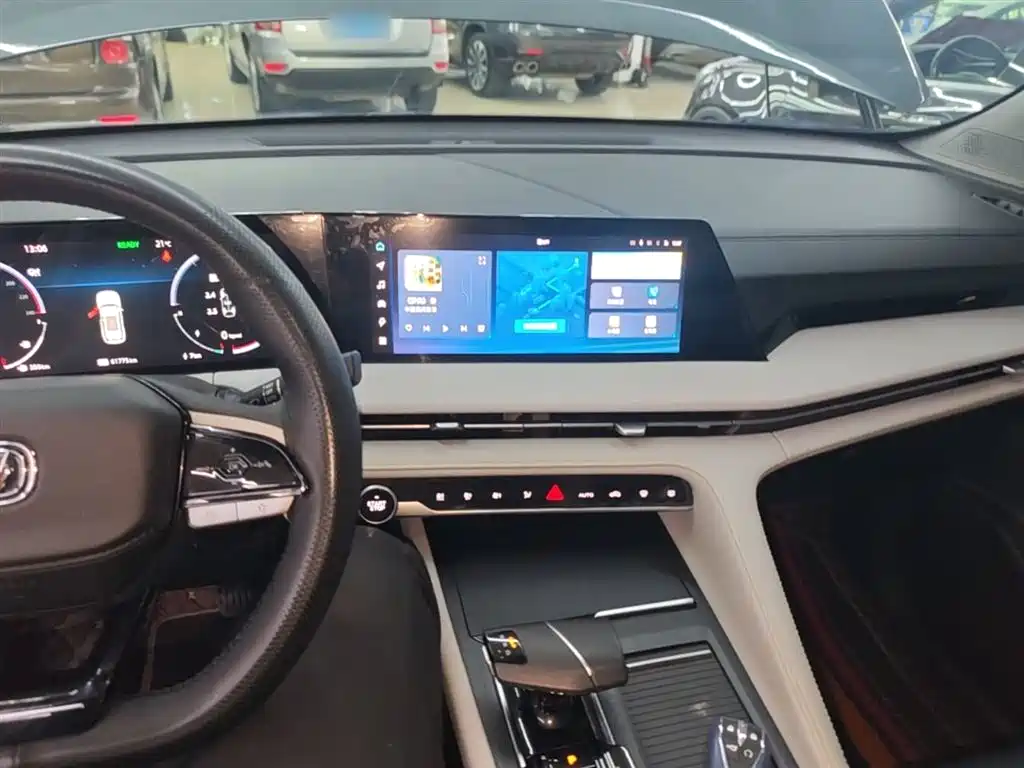 Changan CS75 PLUS iDD 2023 — фото 10