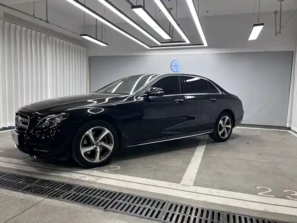 Mercedes-Benz E-Class 2018