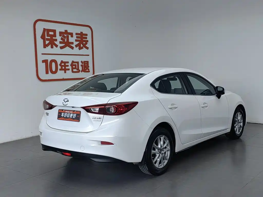 Mazda 3 Axela 2015