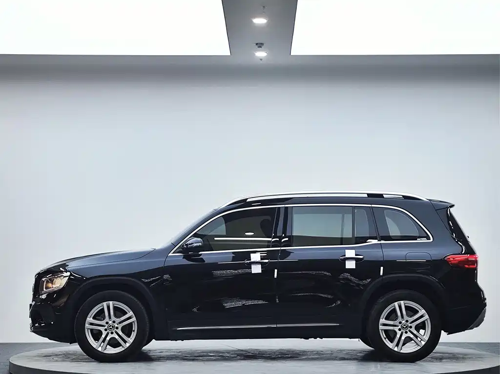 Mercedes-Benz GLB 2020